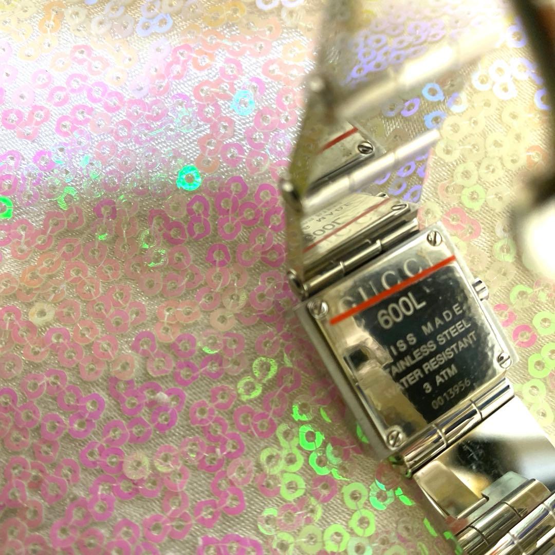 美品　グッチ　600L ブラック　シルバーカラー