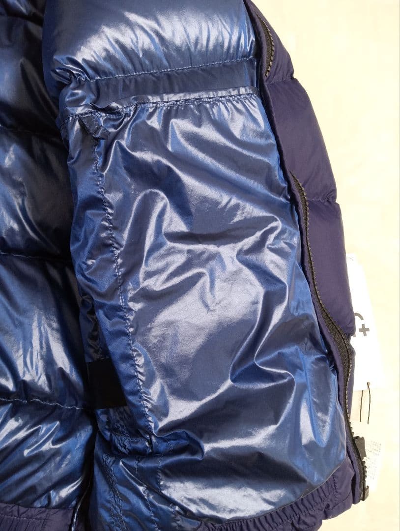 ユニクロ　ジルサンダー　＋J ライトダウンボリュームパーカ　新品　М　ネイビー