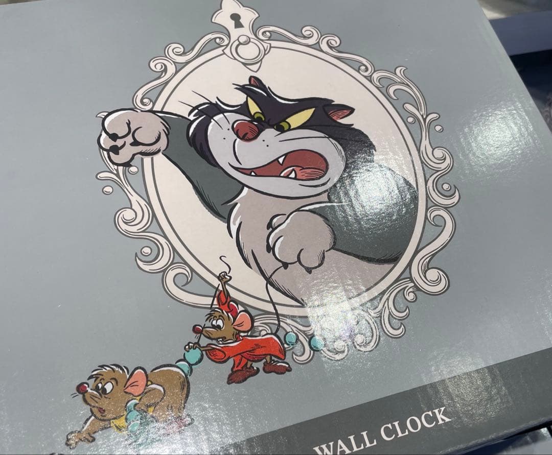【新品】ディズニーストア　ルシファー　掛け時計　時計　シンデレラ