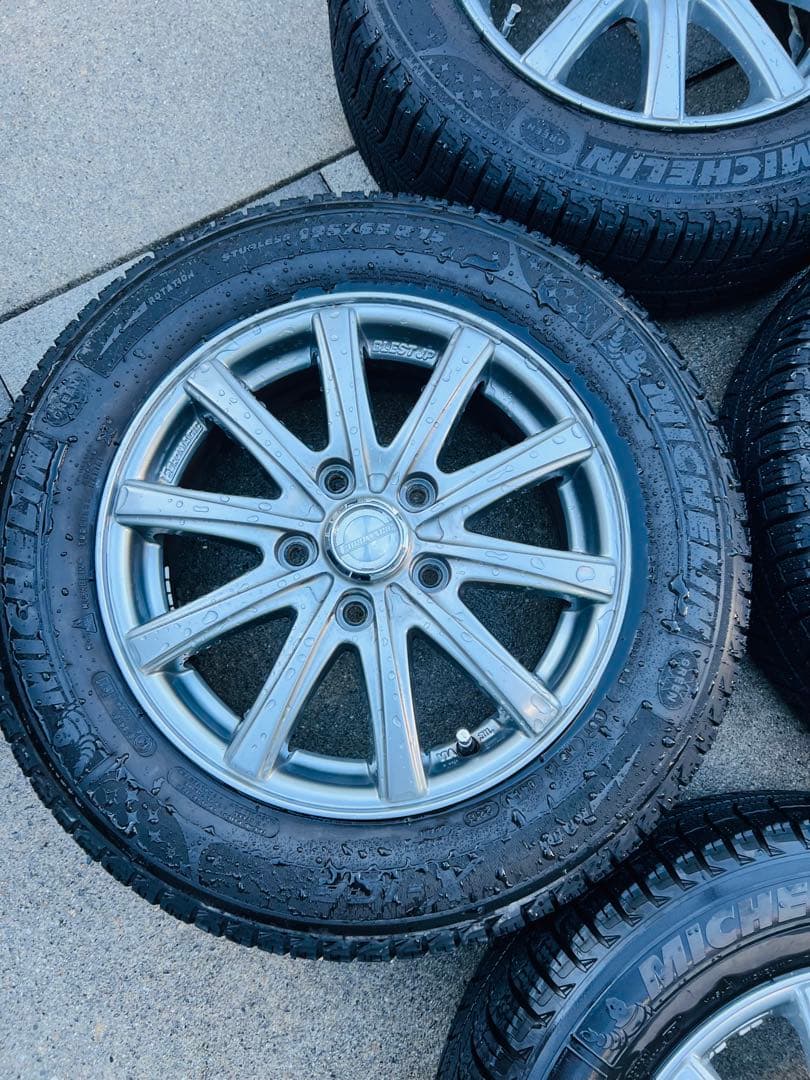 ★ミニバンサイズ　スタッドレスタイヤ　アルミホイールセット★