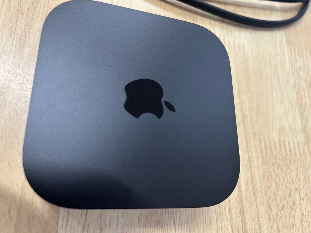 10／10までの値下げ Apple TV 4K ブラック 本体とリモコン