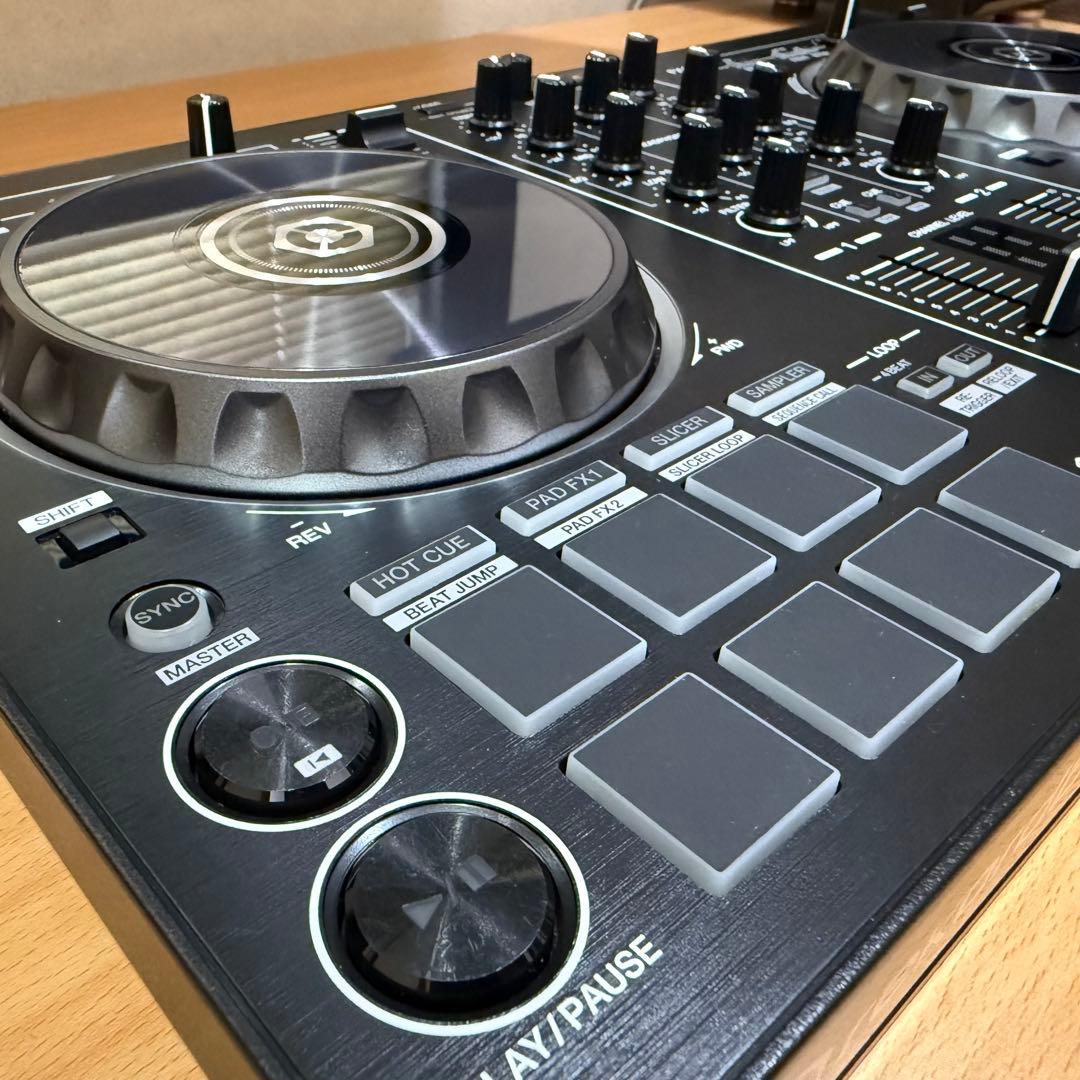 Pioneer DJ DDJ-RB コントローラー