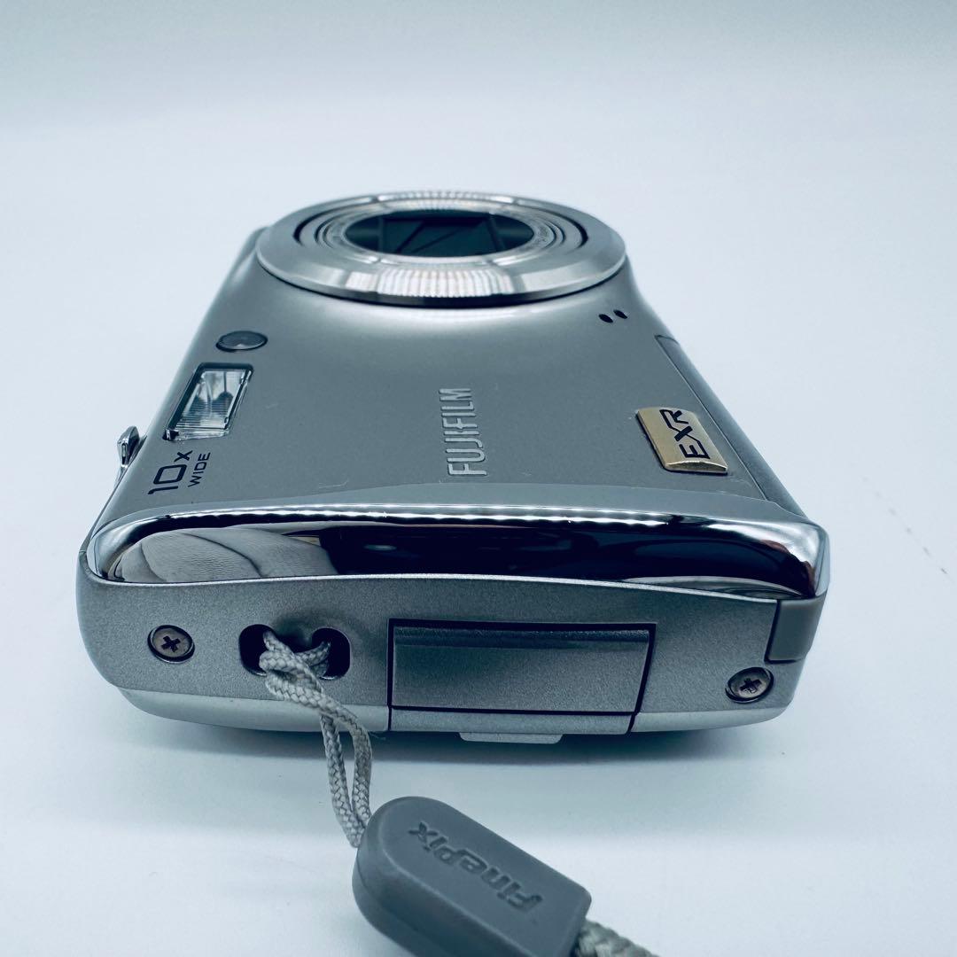 FUJIFILM FINEPIX F70EXR コンパクトデジタルカメラ