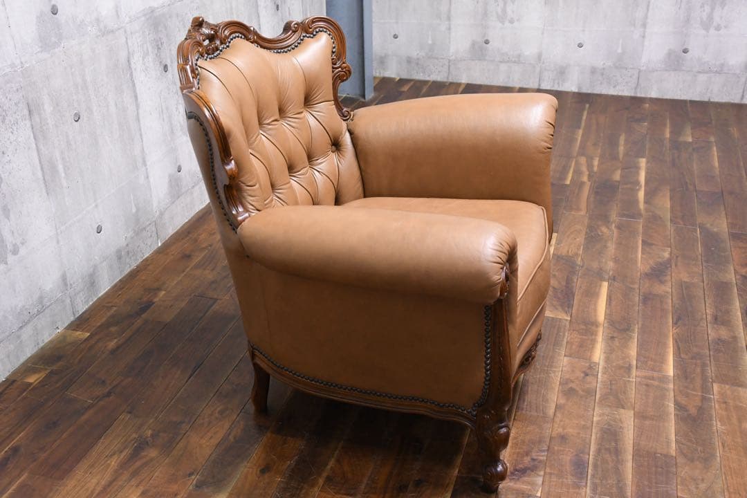 EGK44 イタリア製 猫脚 彫刻 1人掛けソファ ロココ様式 シングルソファ