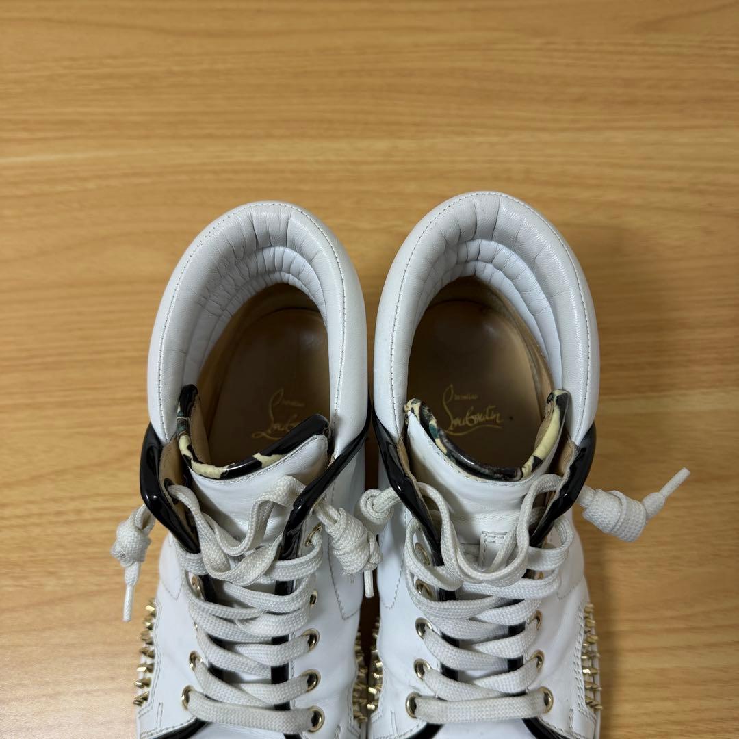 クリスチャンルブタン　ハイカット　スニーカー　40サイズ　白　レザー