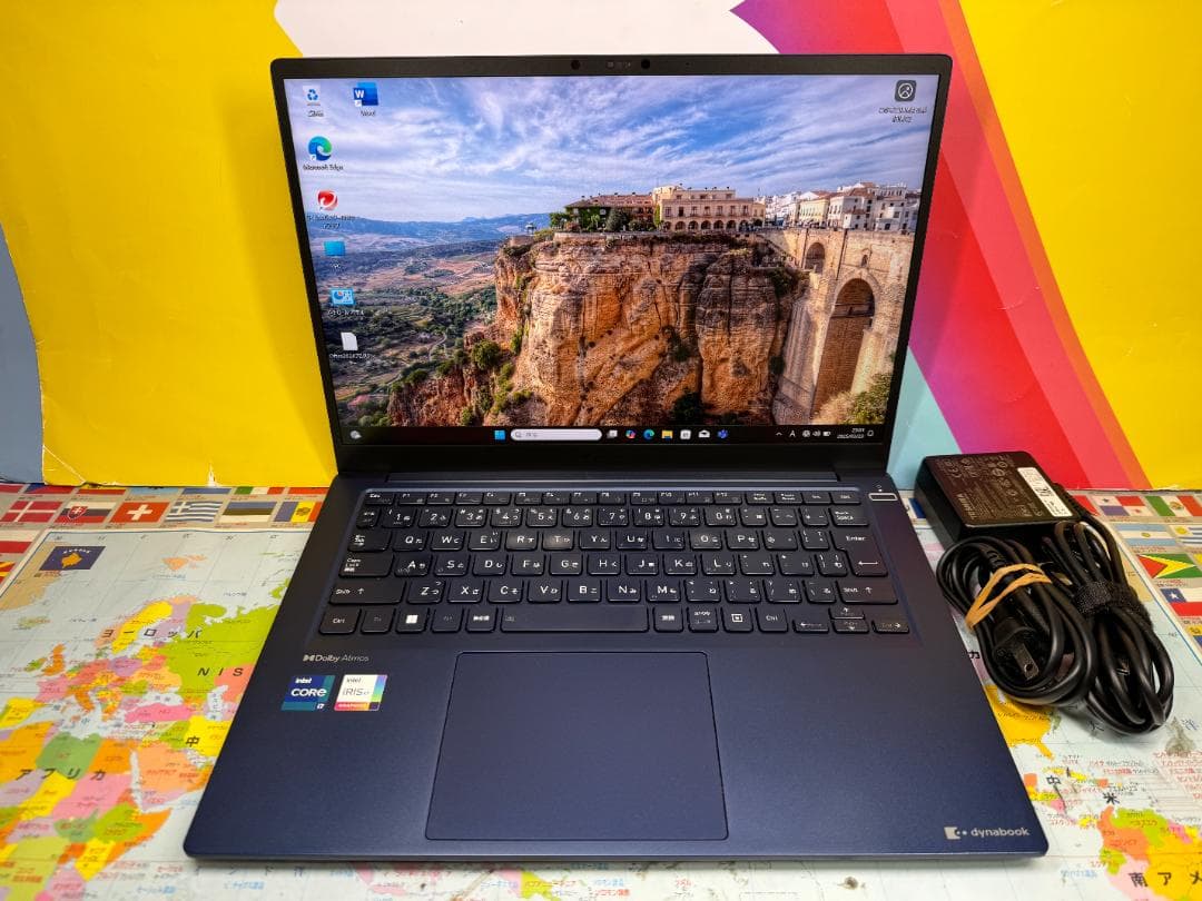 Office2024・極美品 東芝 RJ74/KU 14型 広視野角 第12世代