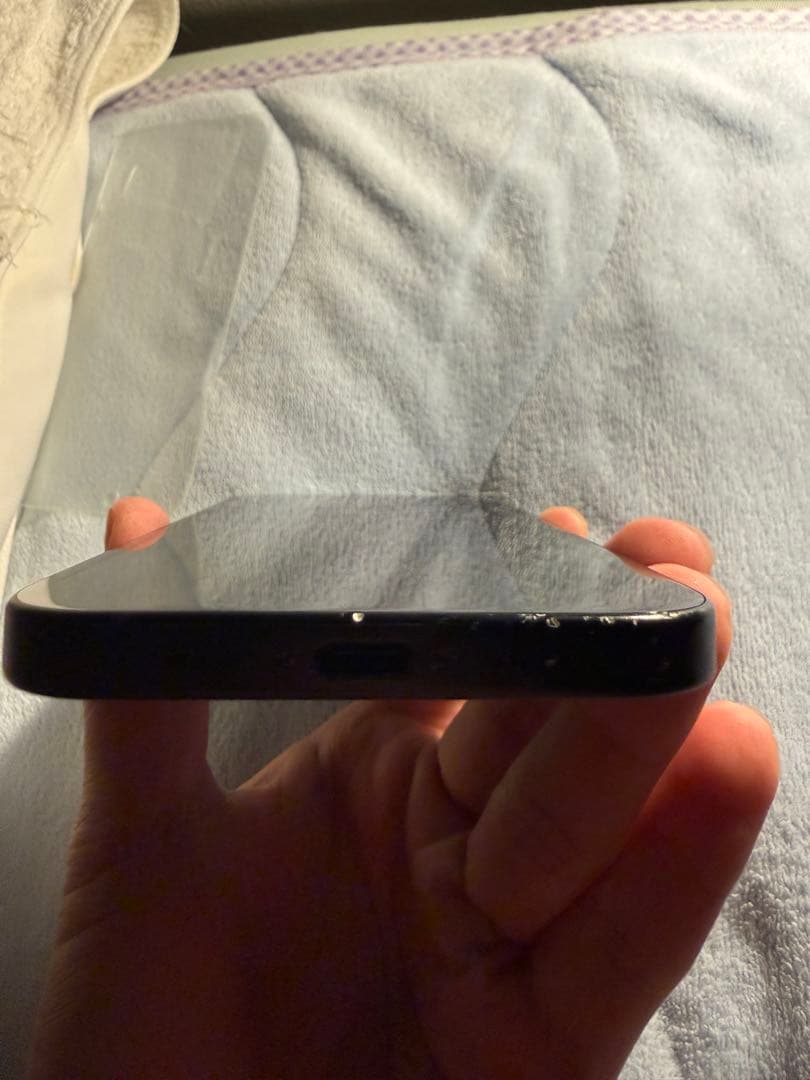 iPhone 15 128GB 箱あり