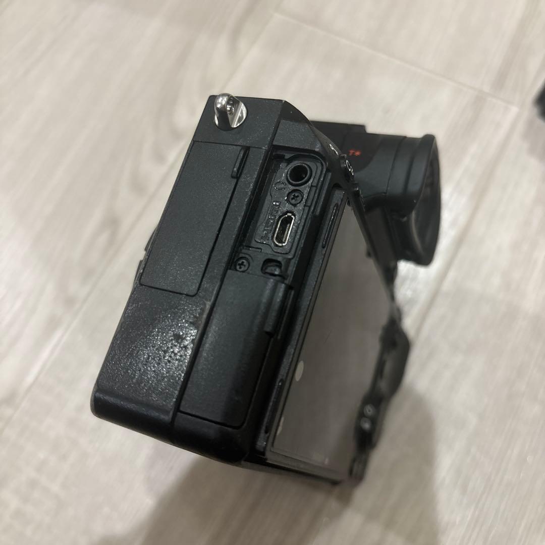 SONY α7 III 予備バッテリー2個＆充電器付き