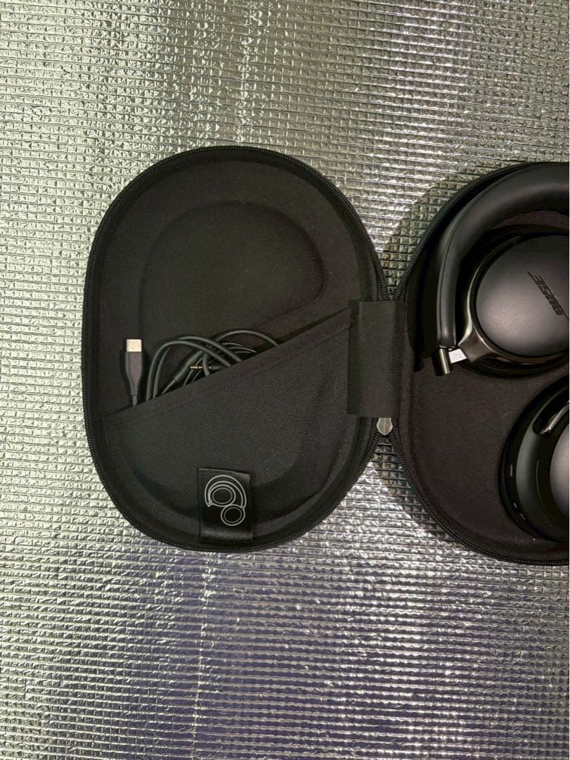 美品　Bose QuietComfort Ultra Headphones 黒