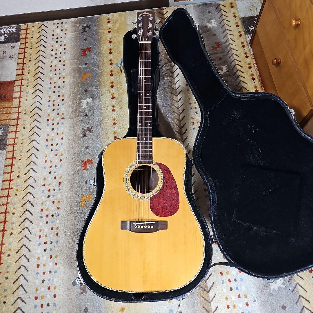 Aria.DreadnoughtAD-50トップ、バック単板! ハードケース付き