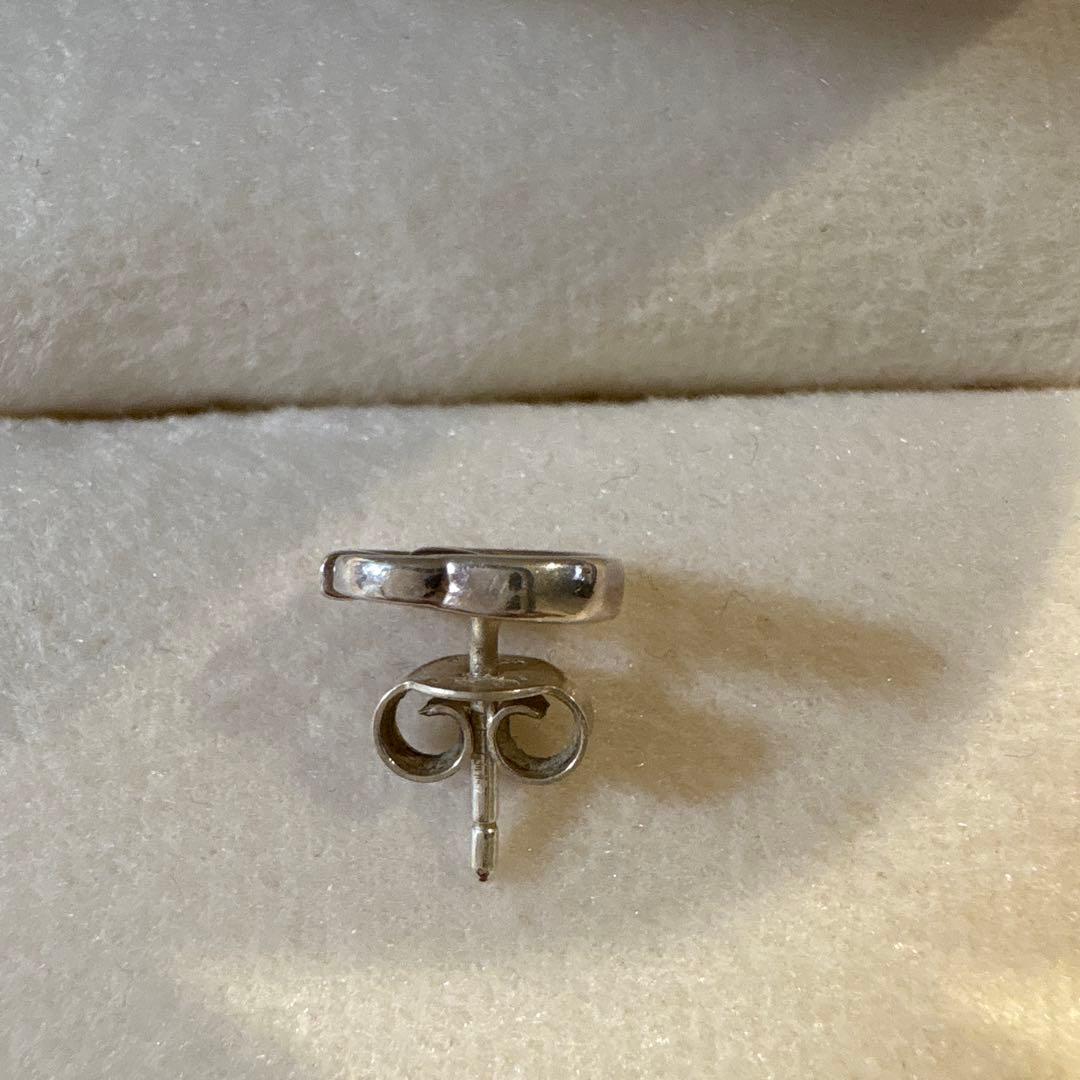 GUCCI ダブルGロゴ シルバーピアス(片耳用)