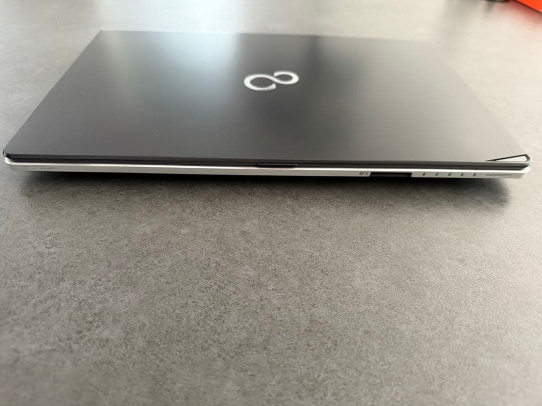 ハ*ー様 LIFEBOOK WS1/T Core i7 RAM12GB SSD2