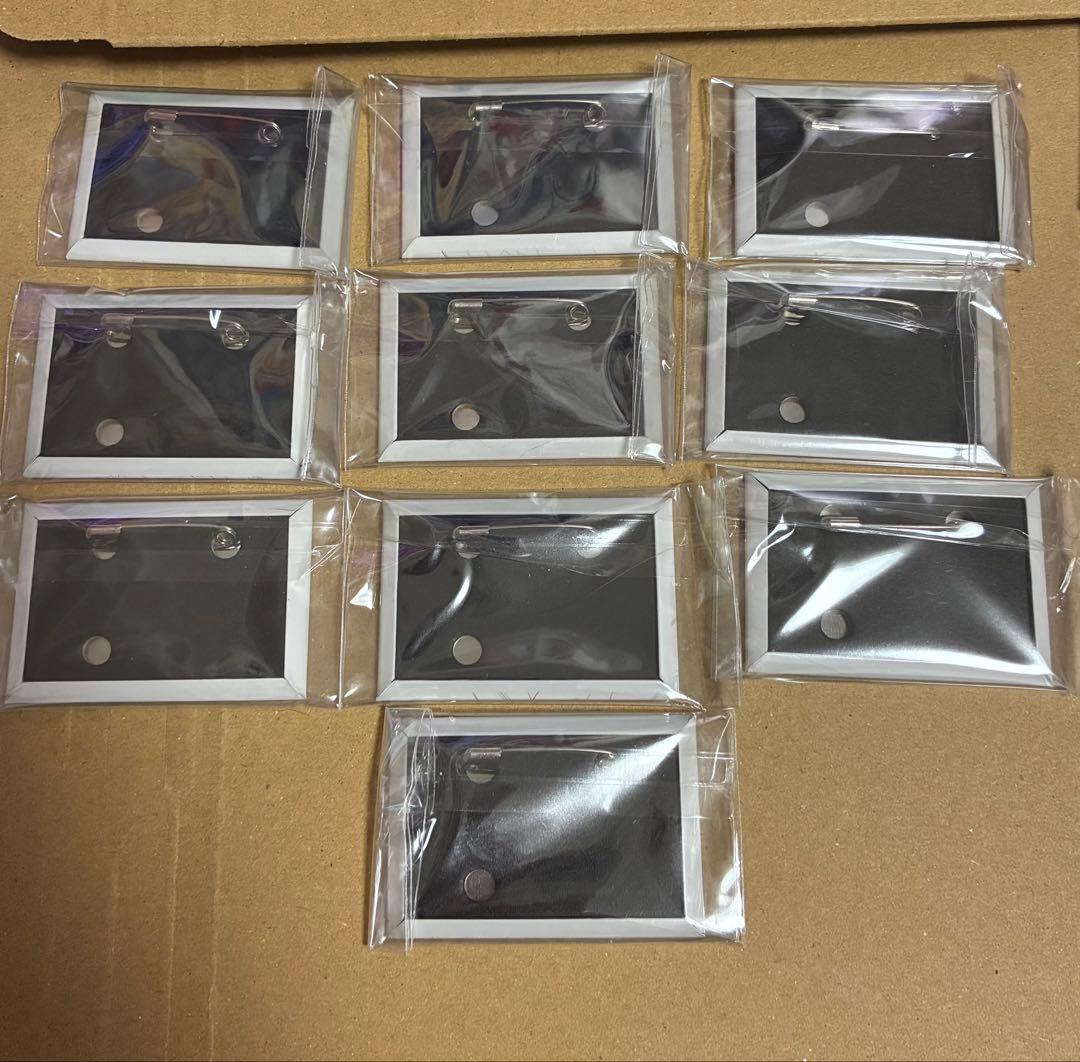 鬼滅の刃　無限列車編　原画コレクションランダムスクエア缶バッジ　まとめ売り