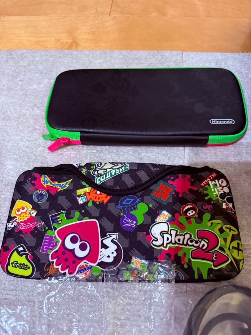 Nintendo Switch 本体　HORI丸ごと収納ケースなどおまけ多数