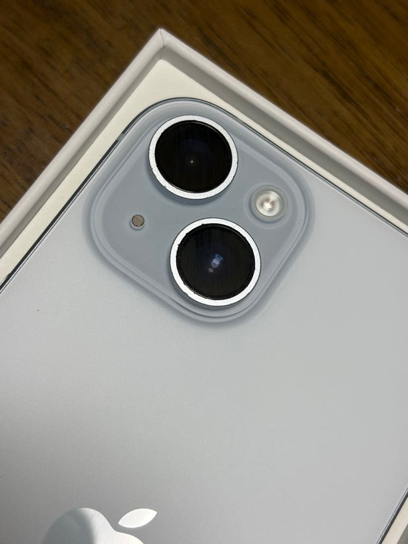 Apple iPhone 15 ホワイト 本体