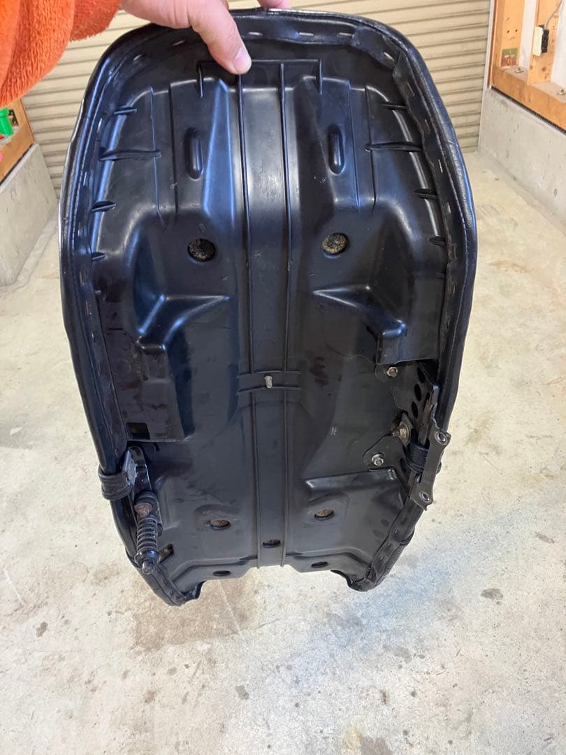 CBX400F CBX550F シート