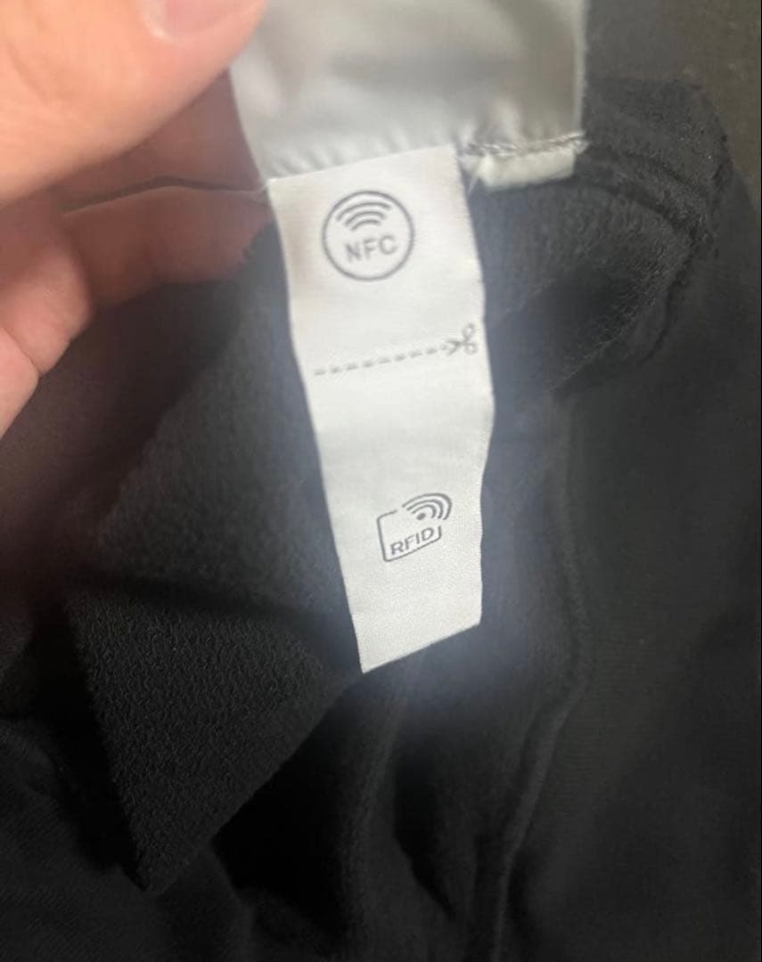 STONE 黒 ブラック スウェット トレーナー