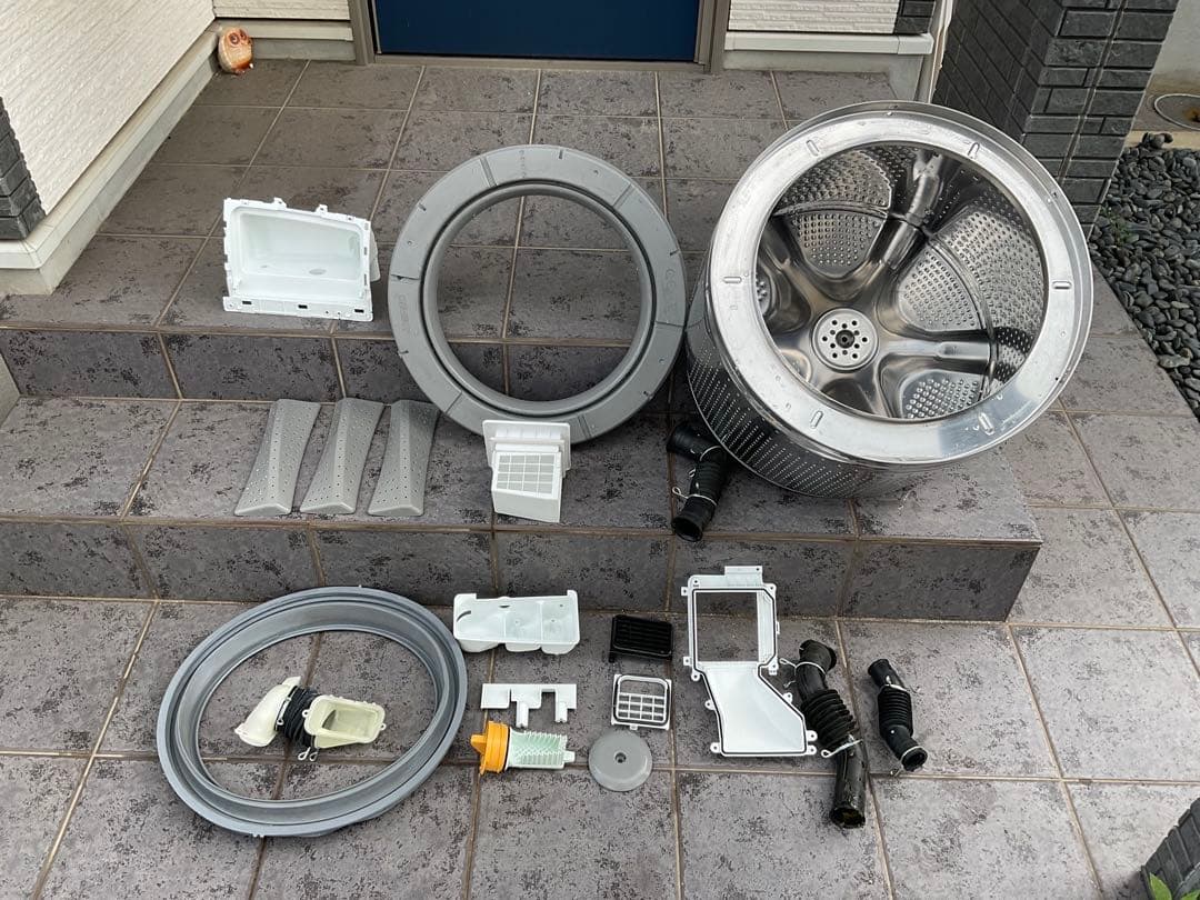 ゆ*か様 【分解洗浄済み】　日立ドラム式洗濯機　メルカリ感謝セール