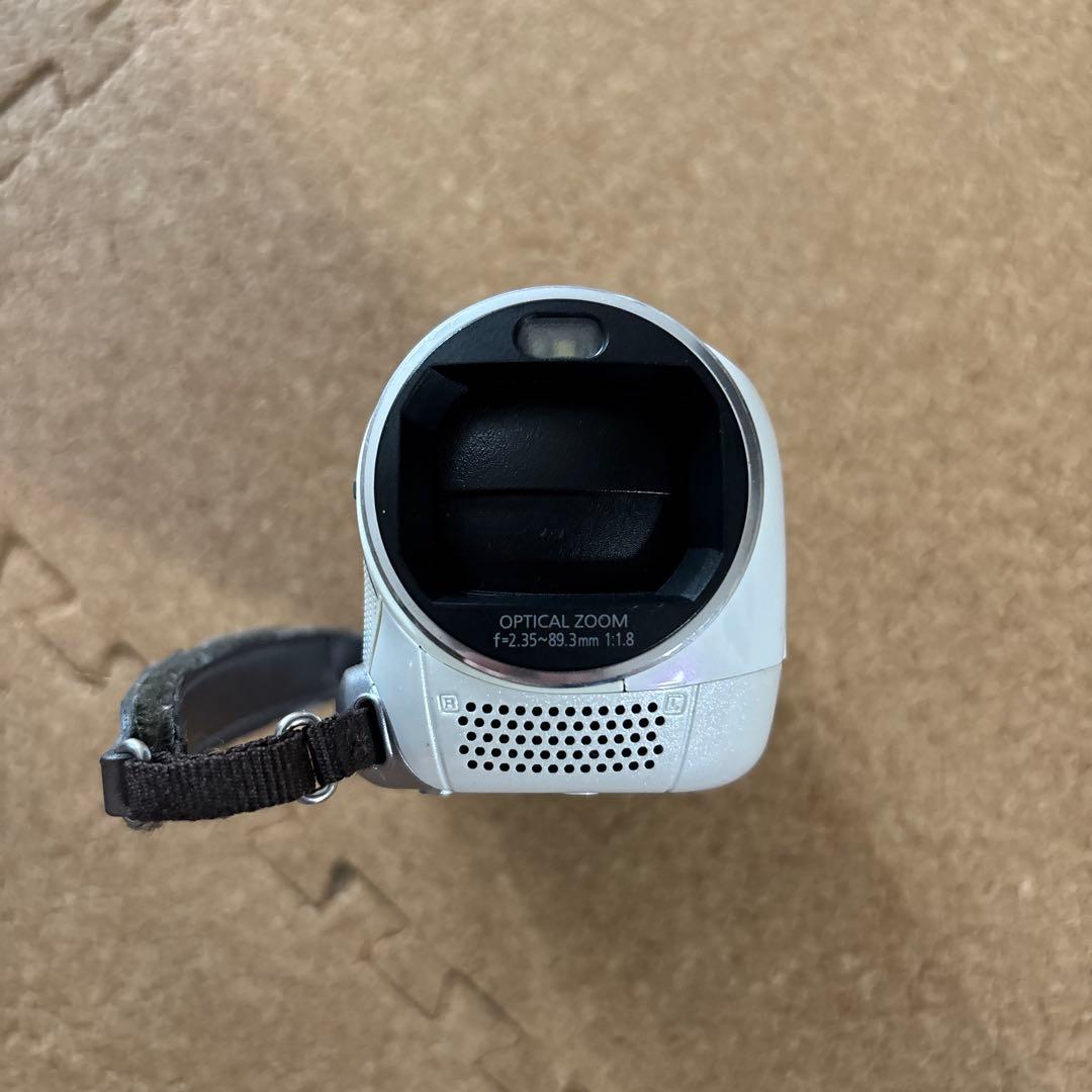 パナソニック　デジタルハイビジョンビデオカメラ　HC-V300M-W