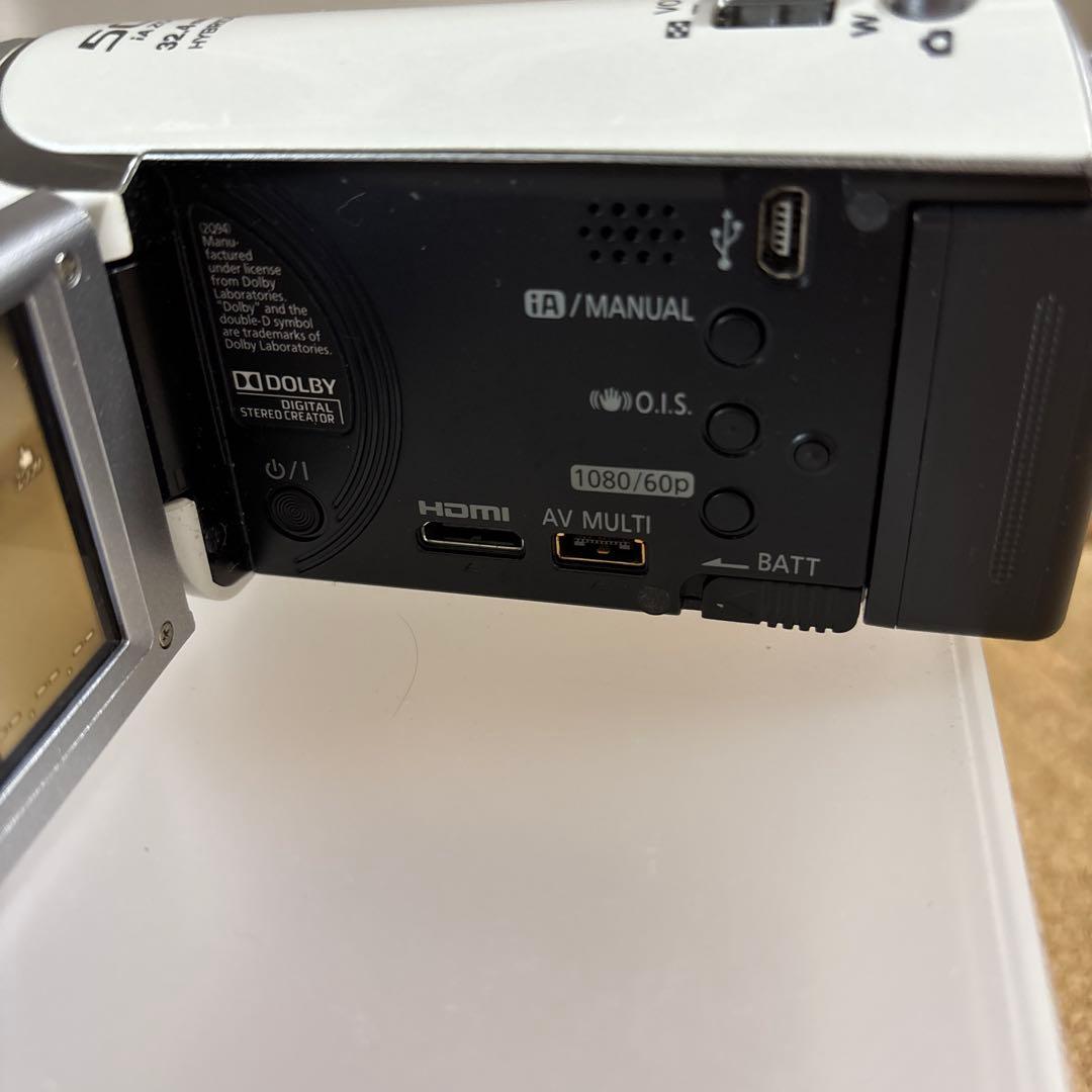 パナソニック　デジタルハイビジョンビデオカメラ　HC-V300M-W