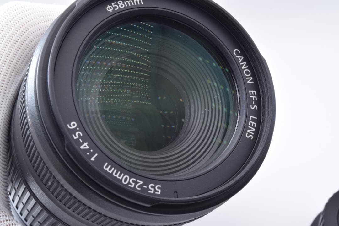 #31c Canon EF-S 55-250mm F4-5.6 IS レンズ