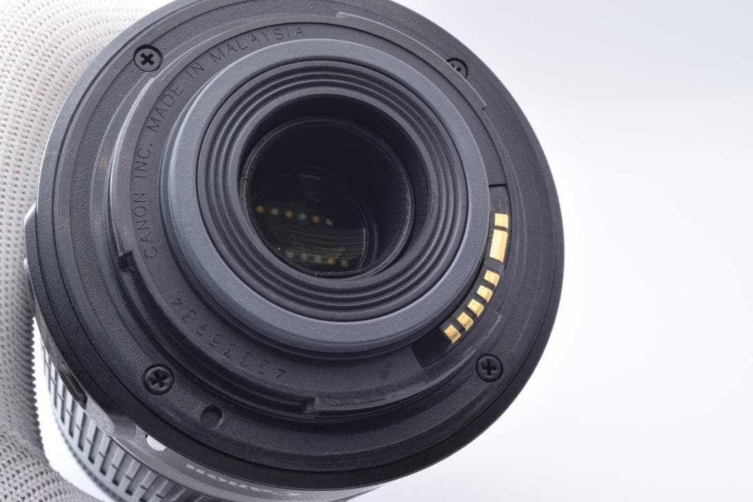#31c Canon EF-S 55-250mm F4-5.6 IS レンズ