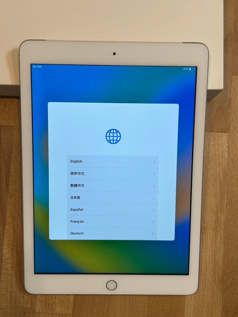 iPad(第5世代) シルバー32GB WiFi+Cellularモデル