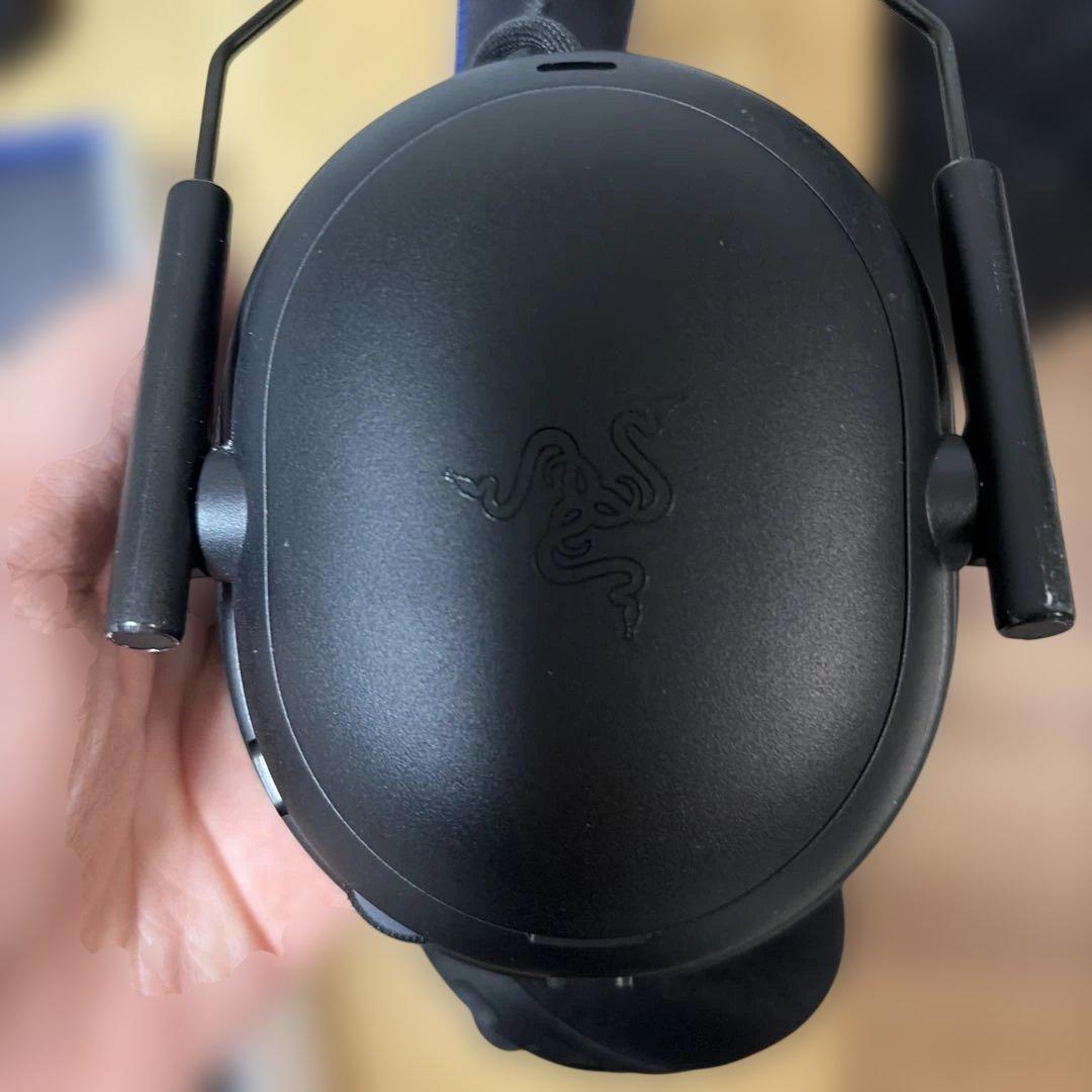 Razer BlackShark V3 Pro ワイヤレスヘッドセット