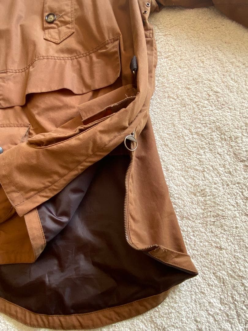 Barbour ブラウンアウター コーデュロイ襟　プルオーバータイプ。