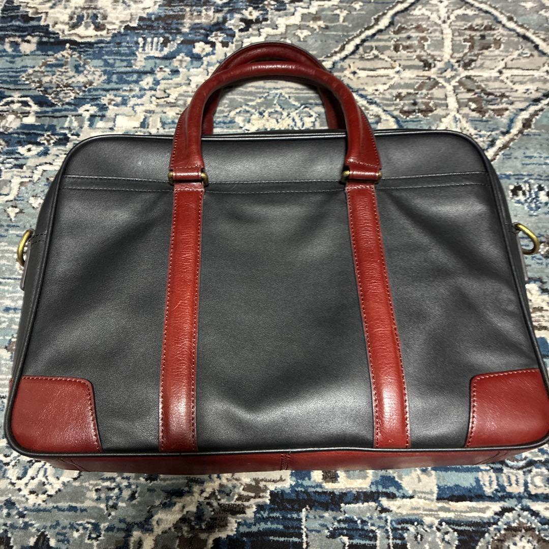 COACH ビジネスバッグ 黒と茶色