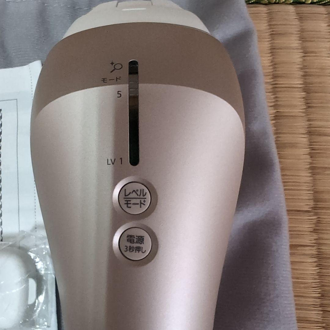 ジ*様 パナソニック 光美容器 光エステ（ボディ＆フェイス用）ES-WP98