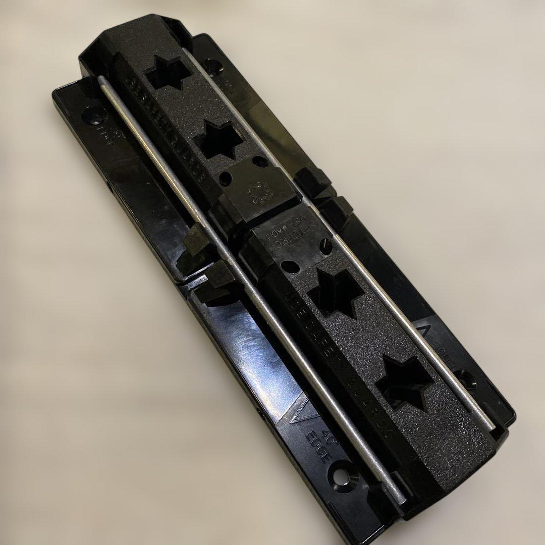 Spyderco 三角形シャープメーカーナイフ研ぎ器 204MF