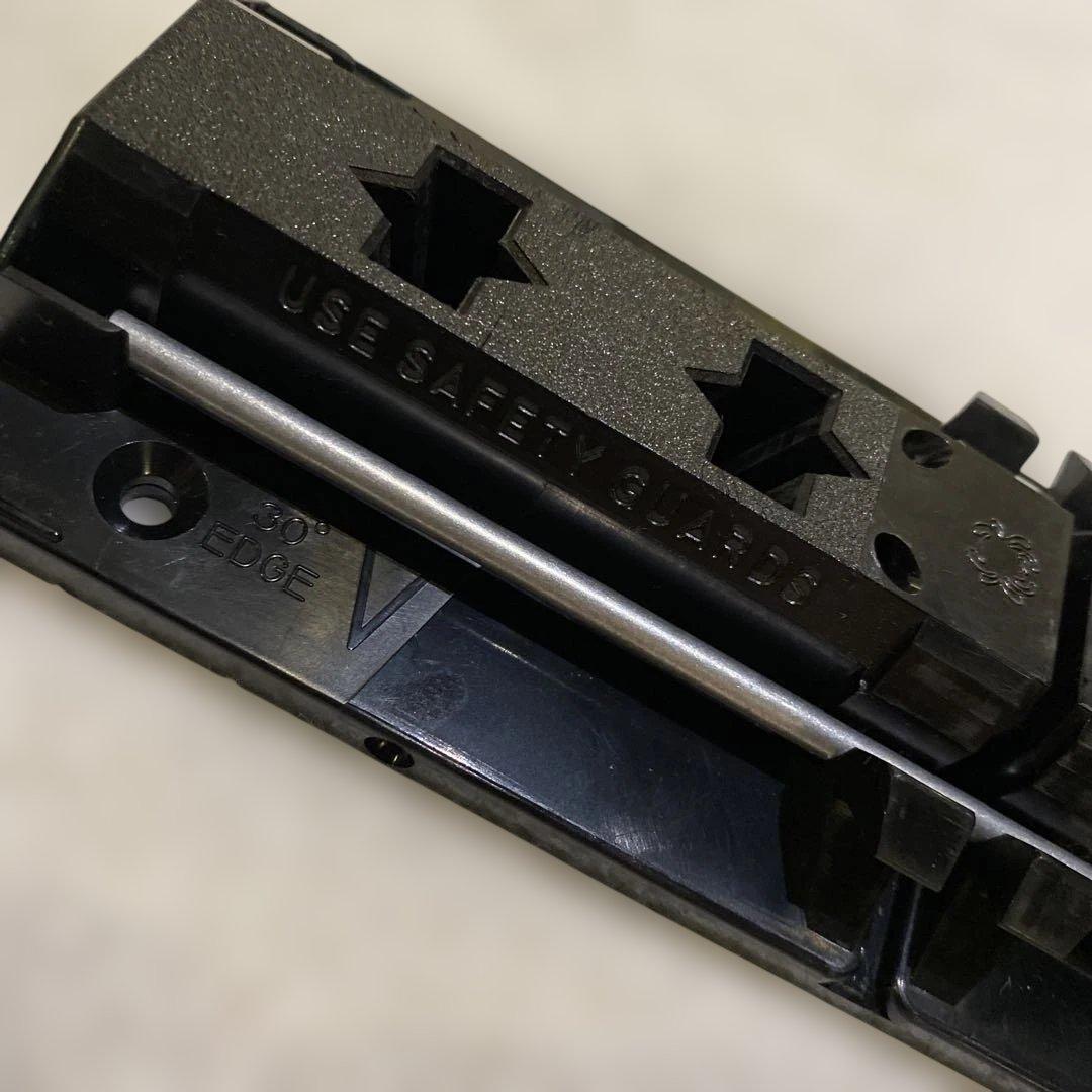 Spyderco 三角形シャープメーカーナイフ研ぎ器 204MF