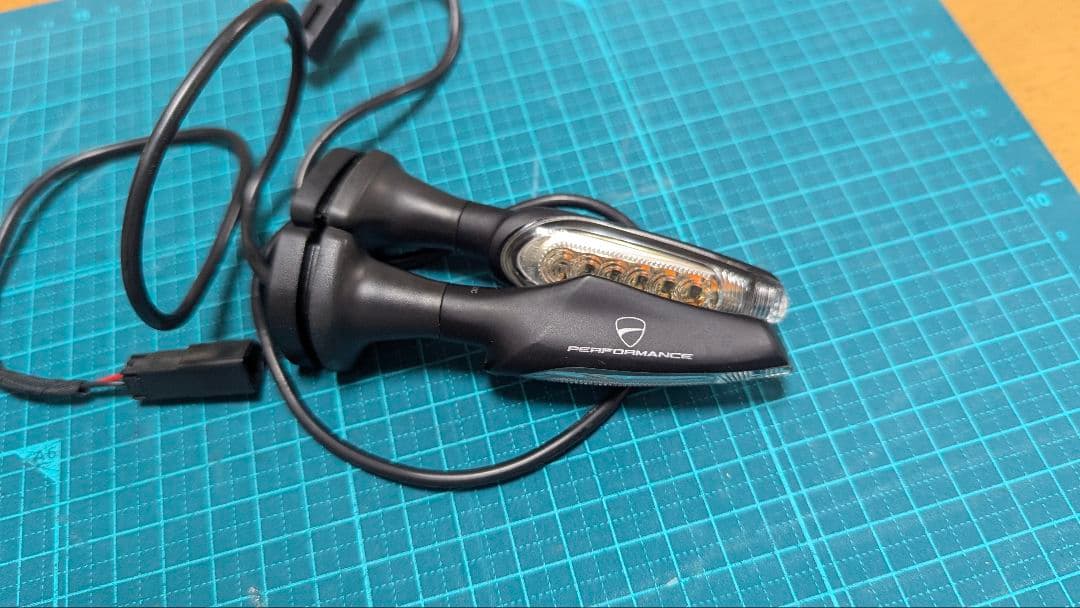 Ducati Performance led ウィンカー