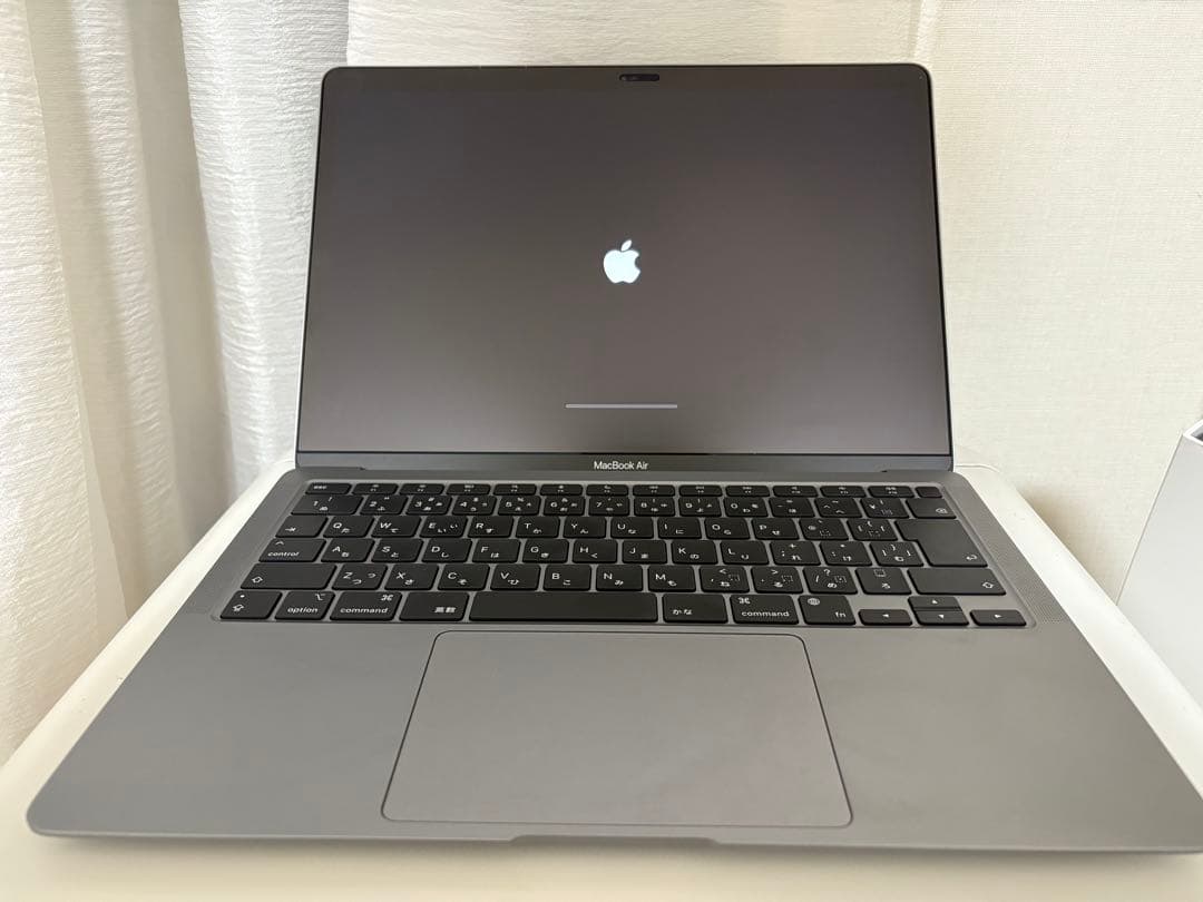 MacBook Air 13インチ M1 2020 美品 保護フィルム付