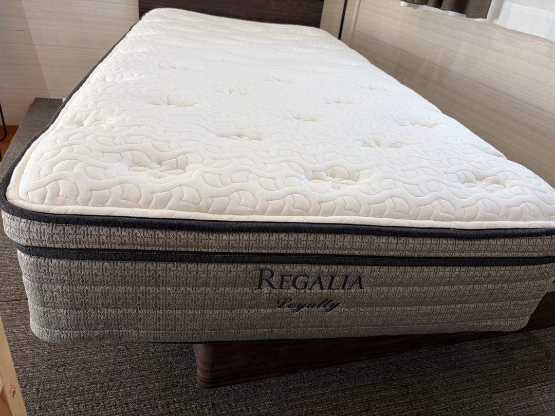 REGALIA ロイヤルティ POFR シングル マットレス