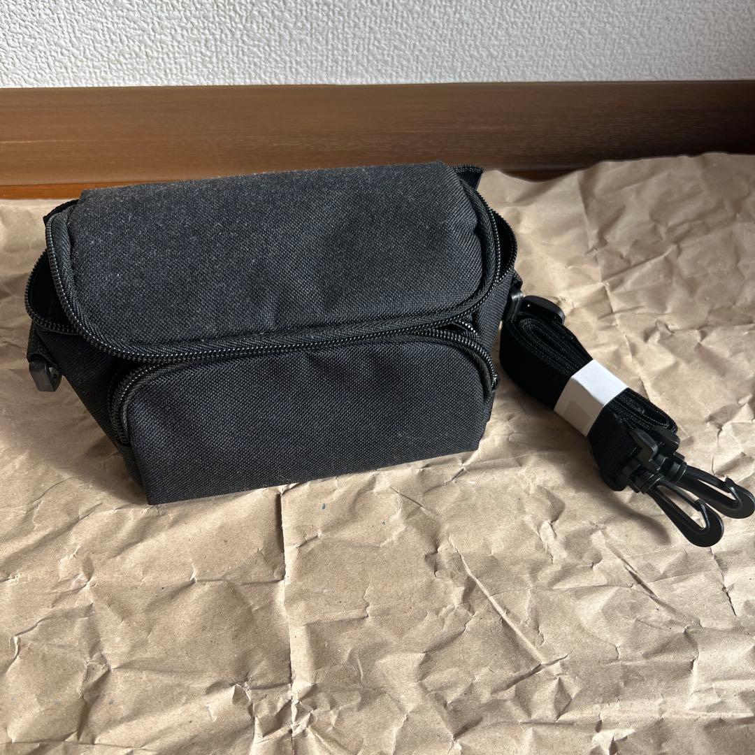 JVC ビデオカメラ EVERIO GZ-E311-S +ケース×2＋SD6枚