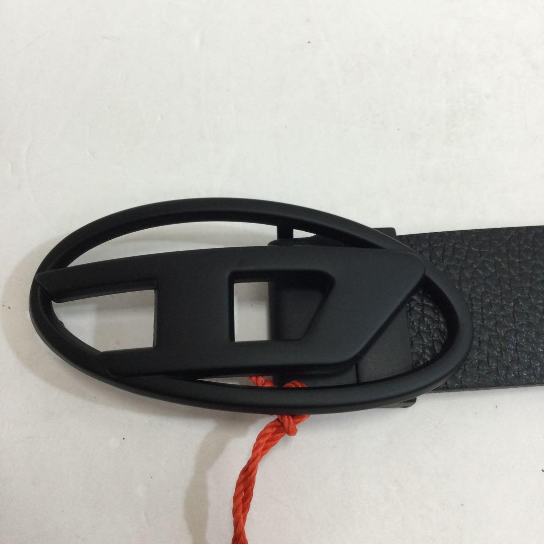 DIESEL リバーシブルレザーベルト　83251028N08S