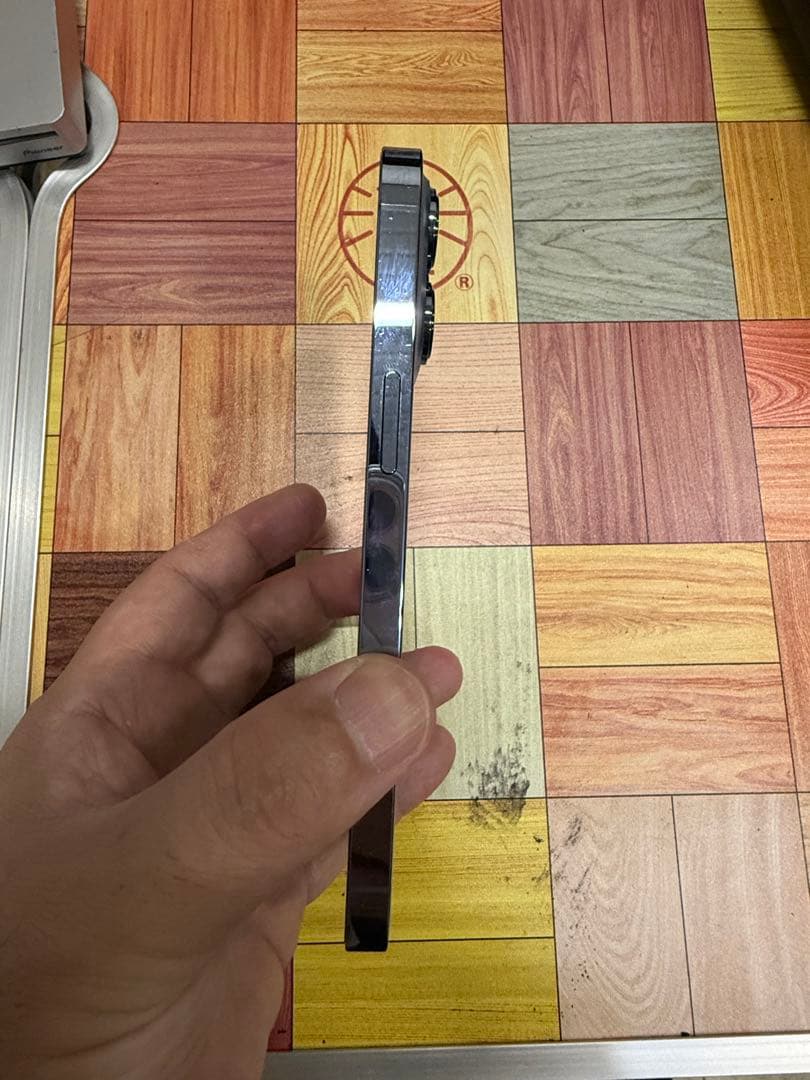 Apple iPhone 13 Pro 1TB. シエラブルー