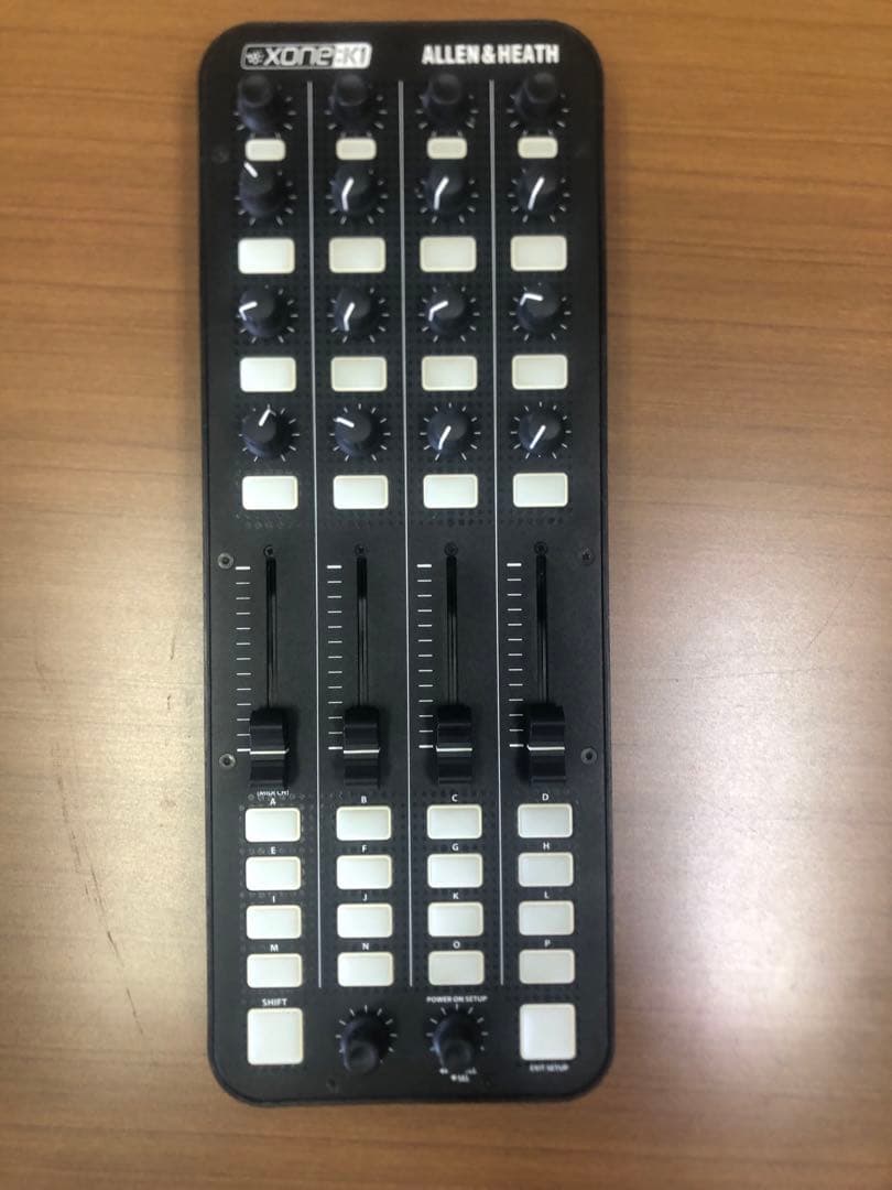 ALLEN & HEATH XONE:K1 DJコントローラー