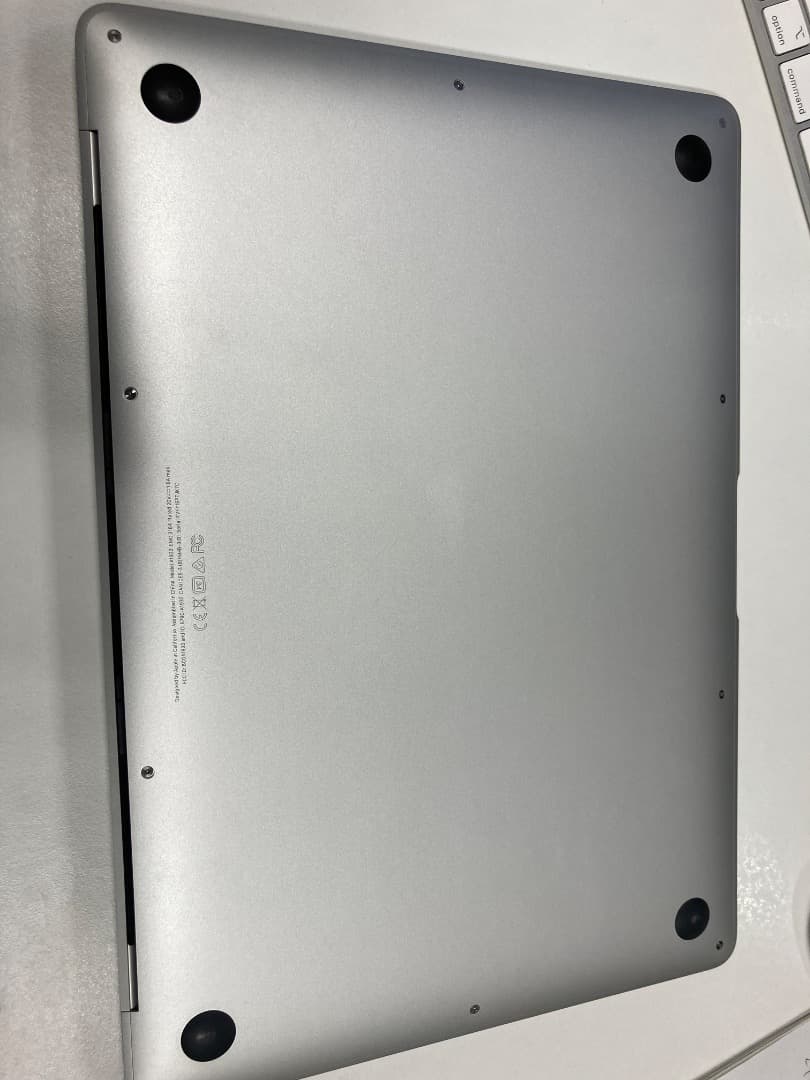 MacBook本体 MacBook Air 2018 A1932 8GB 128GB