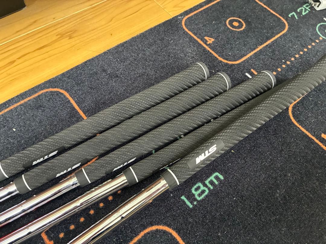 オノフ KURO(2024)アイアン 5-P　モーダス115S