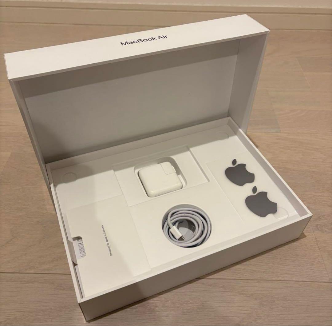 美品 macbook air 2020 m1チップ 8GB 256GB