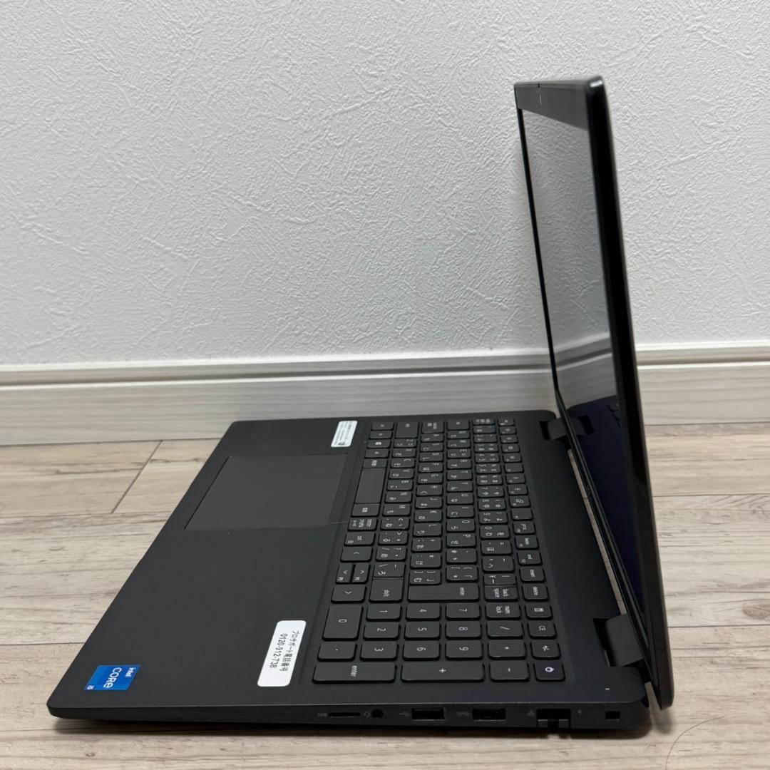 DELL Latitude 3520 i5 11世代 SSD256GB 16GB