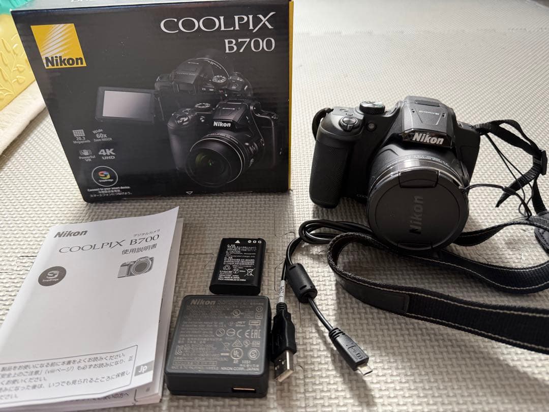 Nikon COOLPIX B700 デジタルカメラ【箱・備品付き】
