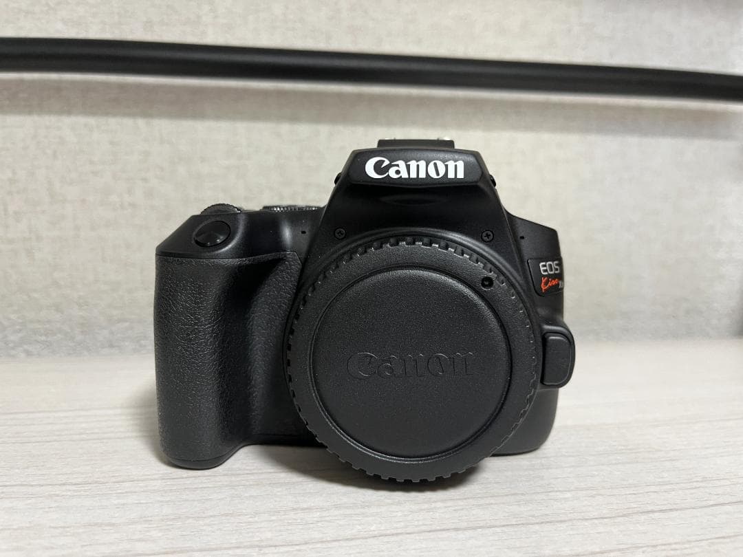 ショット数2000枚以下　Canon EOS Kiss X10 ボディ