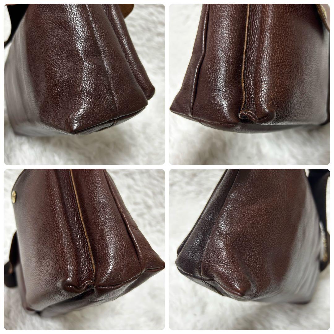 【イルビゾンテ】クロスボディバッグ ショルダーバッグ ウエストポーチ 3WAY