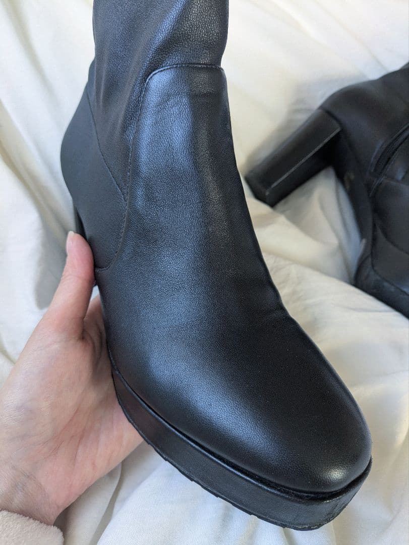 Mode et Jacomo シンプルストレッチショートブーツ（黒）