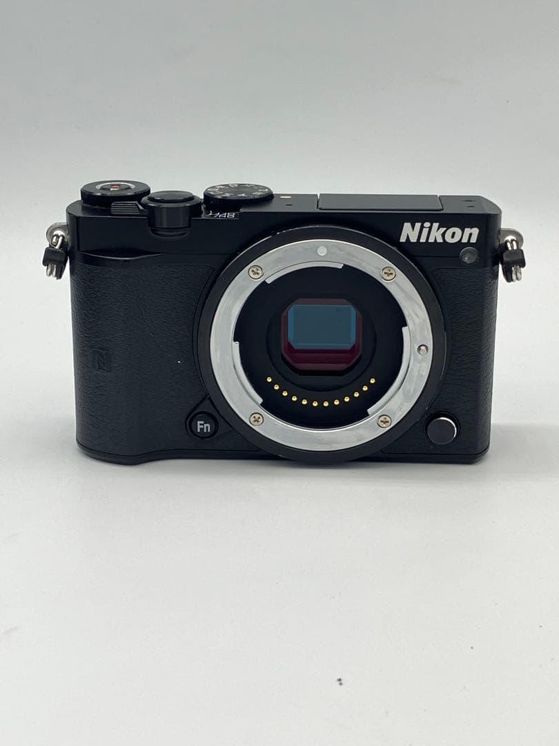 【返品保証・動作確認済】Nikon 1 J5（10-30mm・30-110mm）