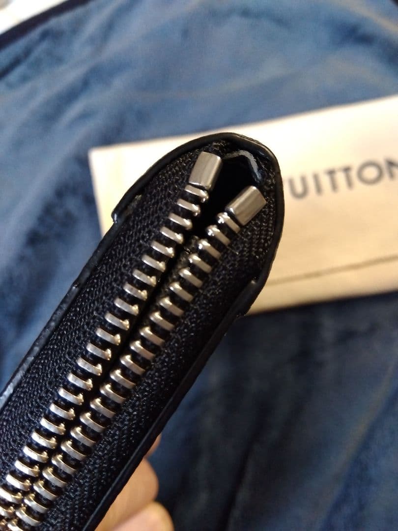 LOUIS VUITTON ジッピーウォレット　ヴェルティカル　タイガラマ